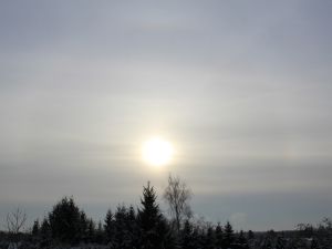 Cirrostratus bei Frost