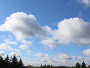 Haufenwolken im Oktober