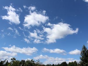 postfrontaler Cumulus einer sehr schwachen Kaltfront