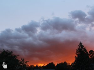 ein betrendes Abendrot im Juli