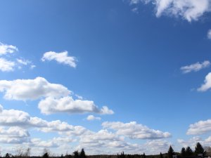 Wolken Anfang April
